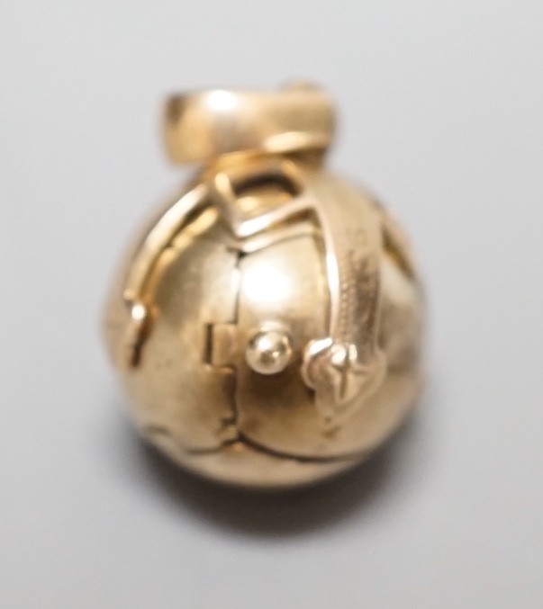 An early 20th century 9ct and white metal masonic ball pendant, diameter 15mm.